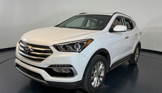 Hyundai • Santa Fe