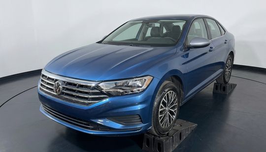 Volkswagen • Jetta