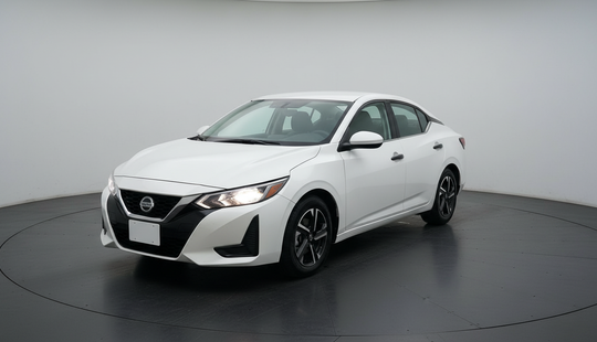 Nissan • Sentra