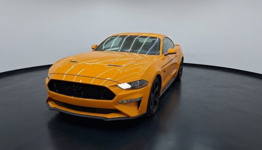 Ford • Mustang