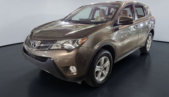 Toyota • RAV4