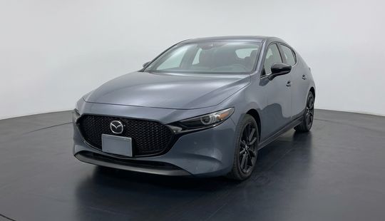 Mazda • Mazda 3