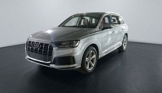 Audi • Q7