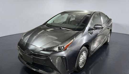 Toyota • Prius