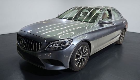 Mercedes Benz • Clase C