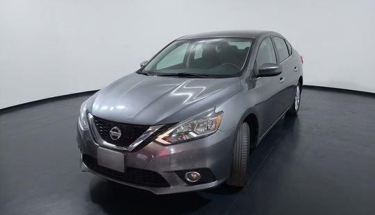 Nissan • Sentra