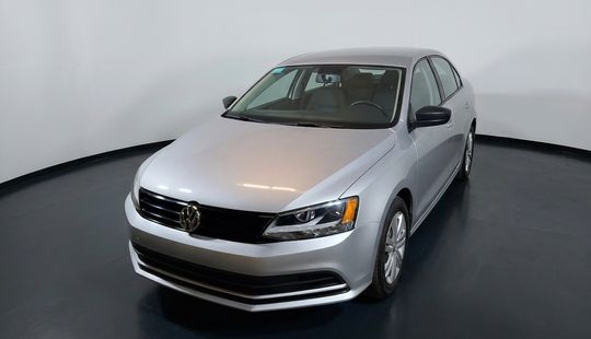 Volkswagen • Jetta