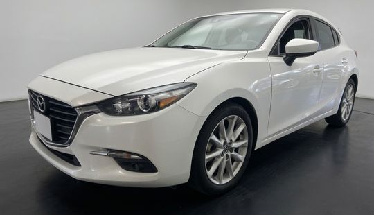 Mazda • Mazda 3