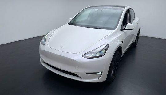 Tesla • Model Y