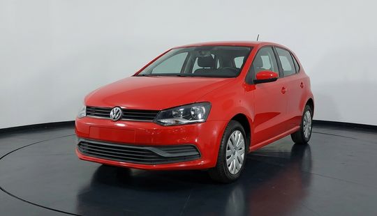 Volkswagen • Polo