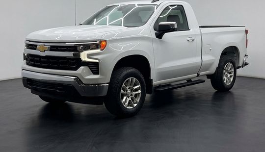 Chevrolet • Cheyenne