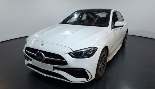 Mercedes Benz • Clase C