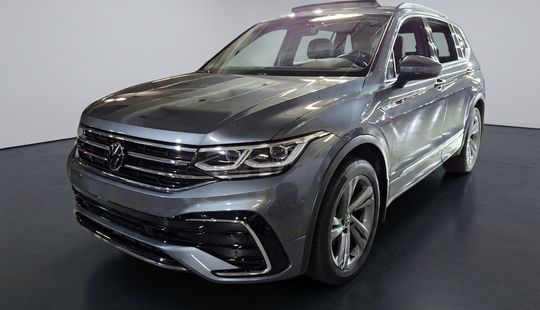 Volkswagen • Tiguan
