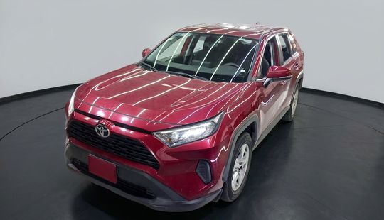 Toyota • RAV4