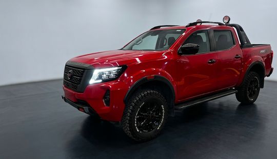 Nissan • Frontier