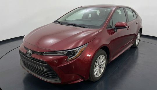 Toyota • Corolla