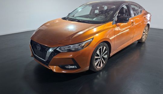 Nissan • Sentra