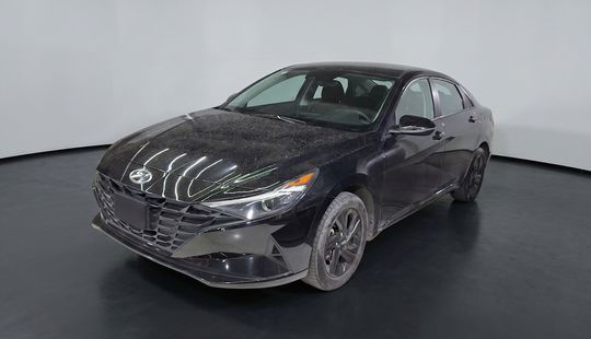 Hyundai • Elantra