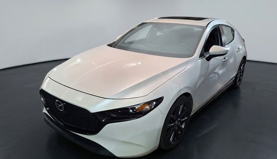 Mazda • Mazda 3