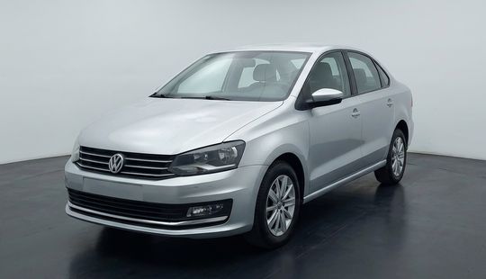 Volkswagen • Vento
