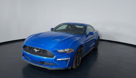 Ford • Mustang