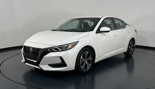 Nissan • Sentra