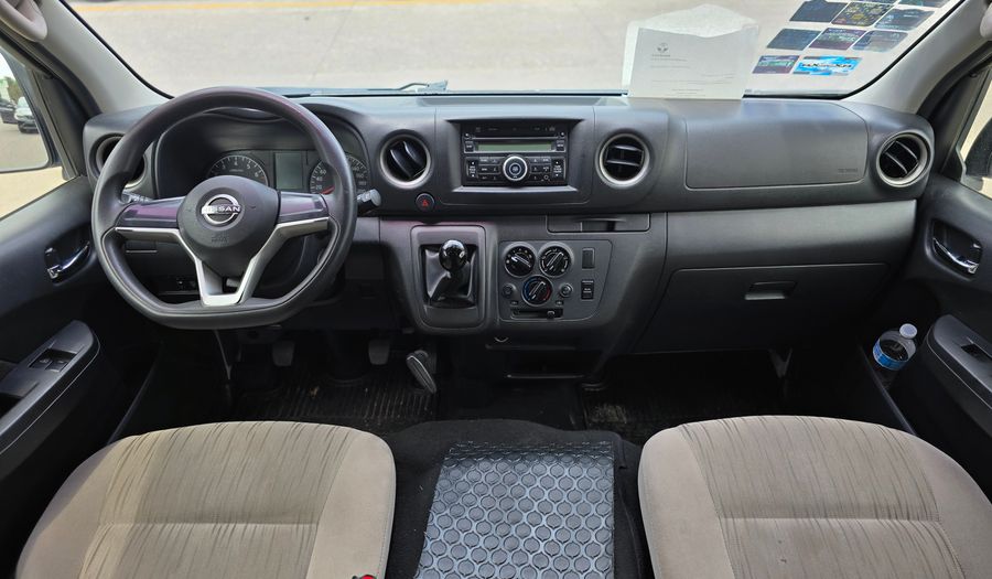 Nissan Nv350 Urvan 2.5 11 PASAJEROS AA Van 2023