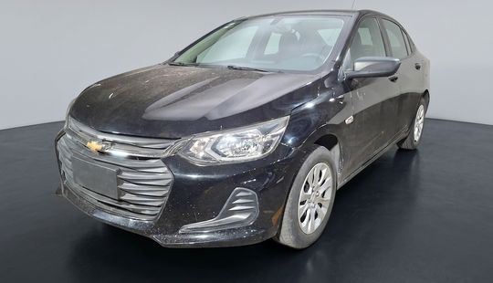 2021 • 130,000 km • Automático