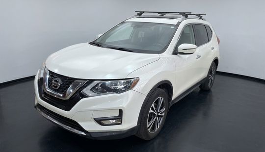 Nissan • X-Trail