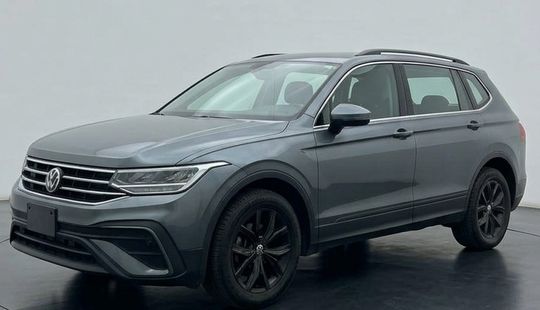 2022 • 45,000 km • Automático