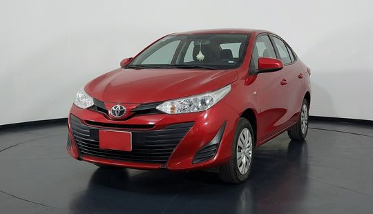 Toyota • Yaris