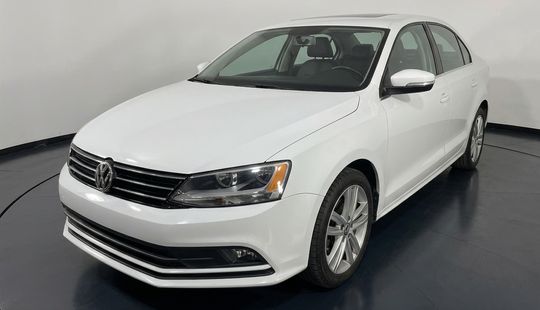 Volkswagen • Jetta