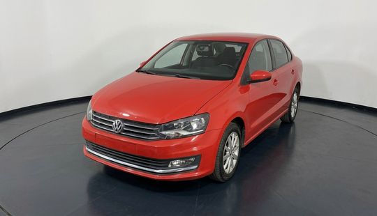 Volkswagen • Vento