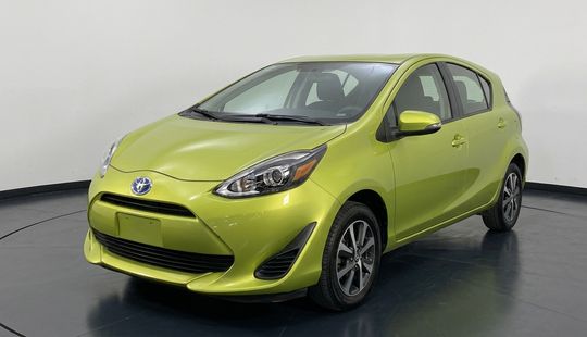 Toyota • Prius C