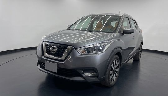 2017 • 89,865 km • Automático