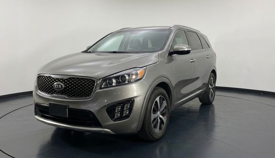 Kia • Sorento