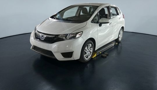 Honda • Fit