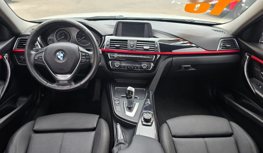 Bmw Serie 3 1.5 318IA SPORT LINE AUTO Sedan 2018