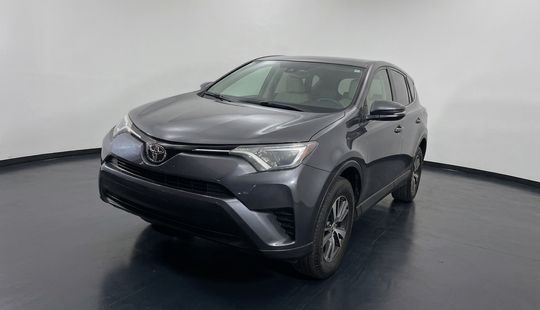Toyota • RAV4