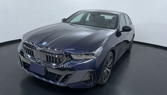 Bmw • i5