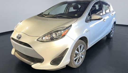 Toyota • Prius C