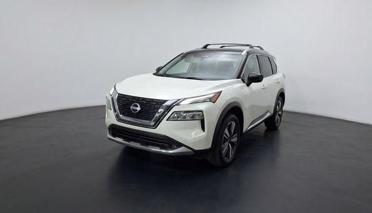 Nissan • X-Trail