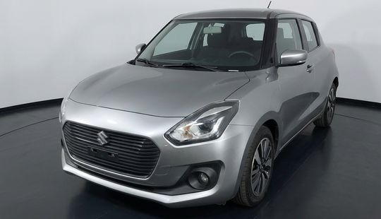 2018 • 91,280 km • Automático