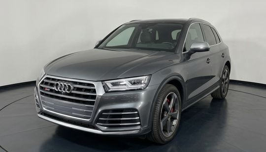 Audi • SQ5