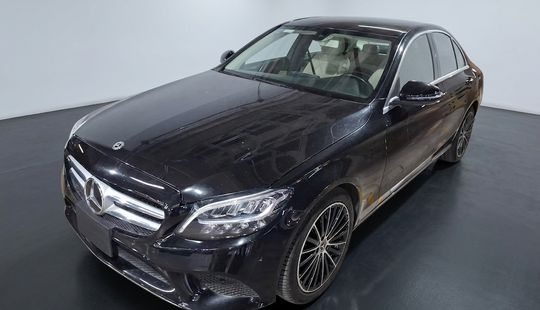 Mercedes Benz • Clase C