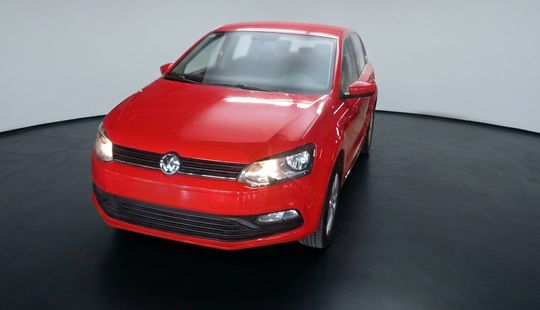 Volkswagen • Polo