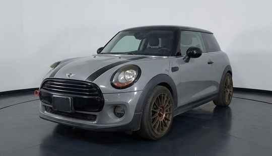 Mini • Cooper