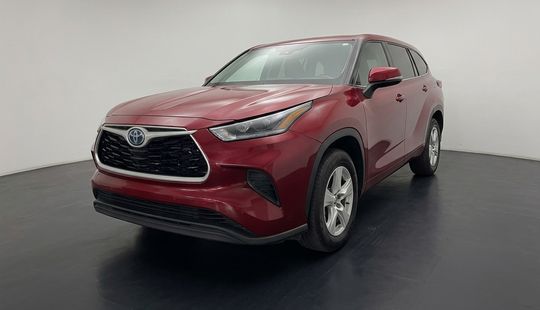 Toyota • Highlander