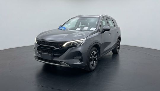 2023 • 87,806 km • Automático