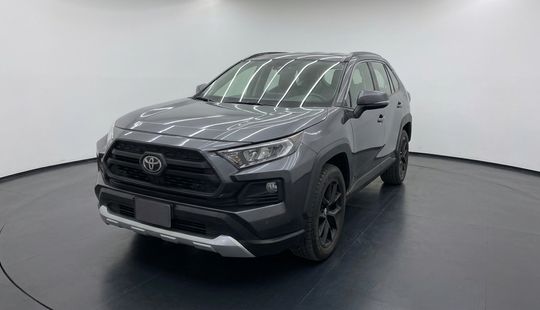Toyota • RAV4